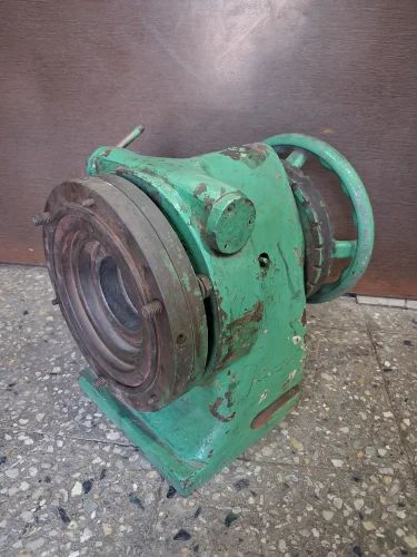 Large Bore Vertical Dividing Head