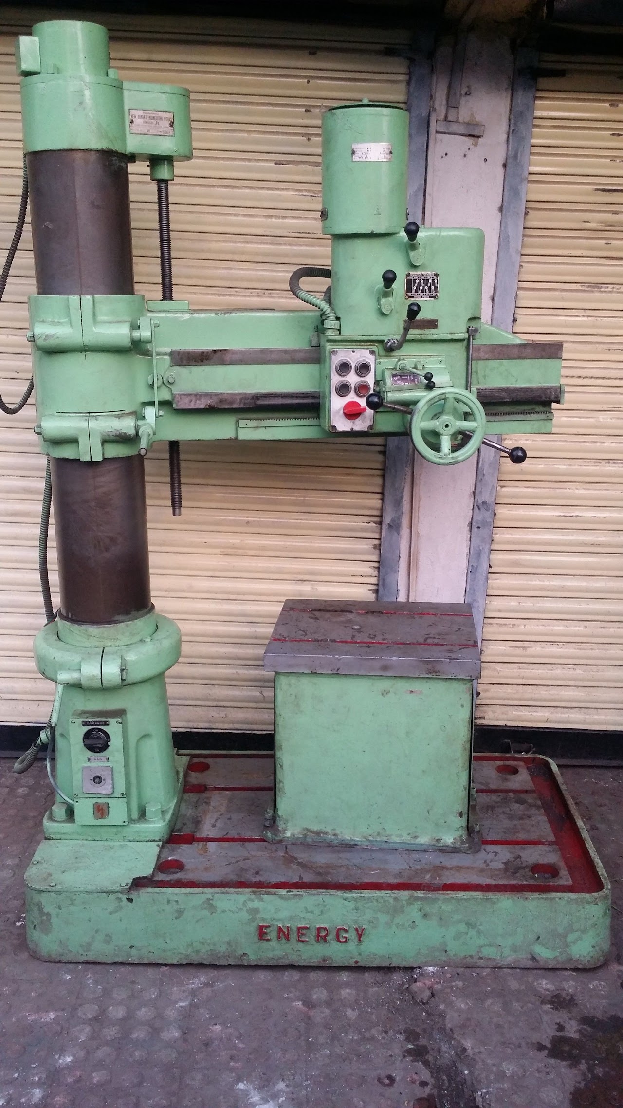 Used Auto- Feed Radial Drilling Machine 30mm