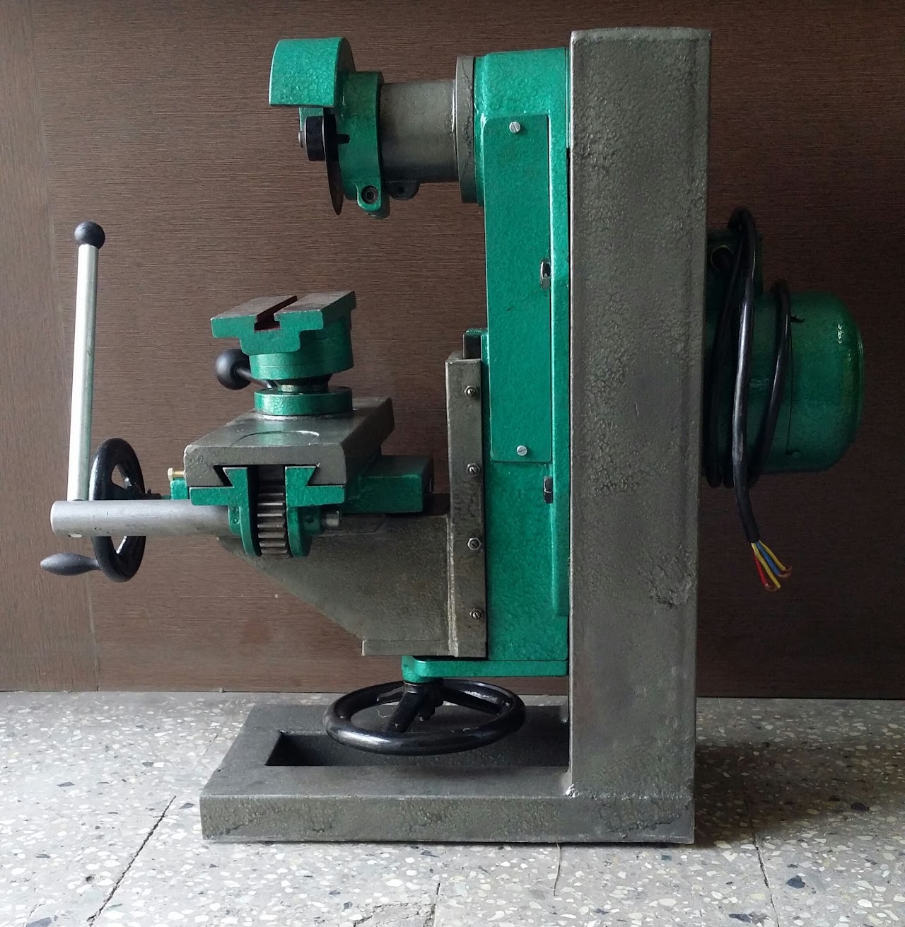 Mini Tool And Cutter Grinder