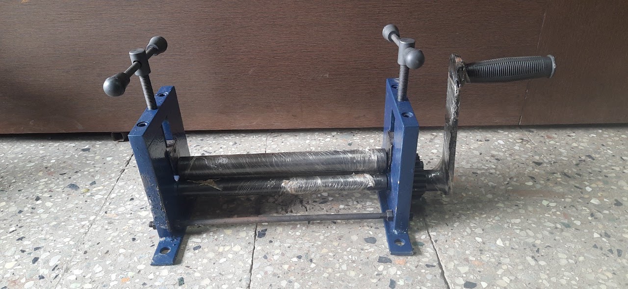 1 Feet Manual Sheet Metal Roller