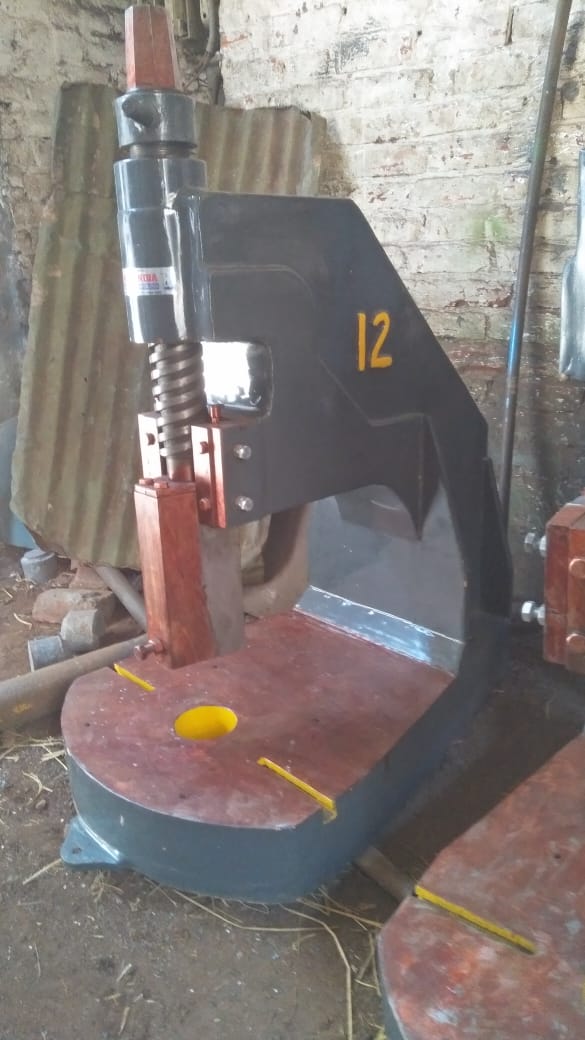 Deep Throat Fly Press